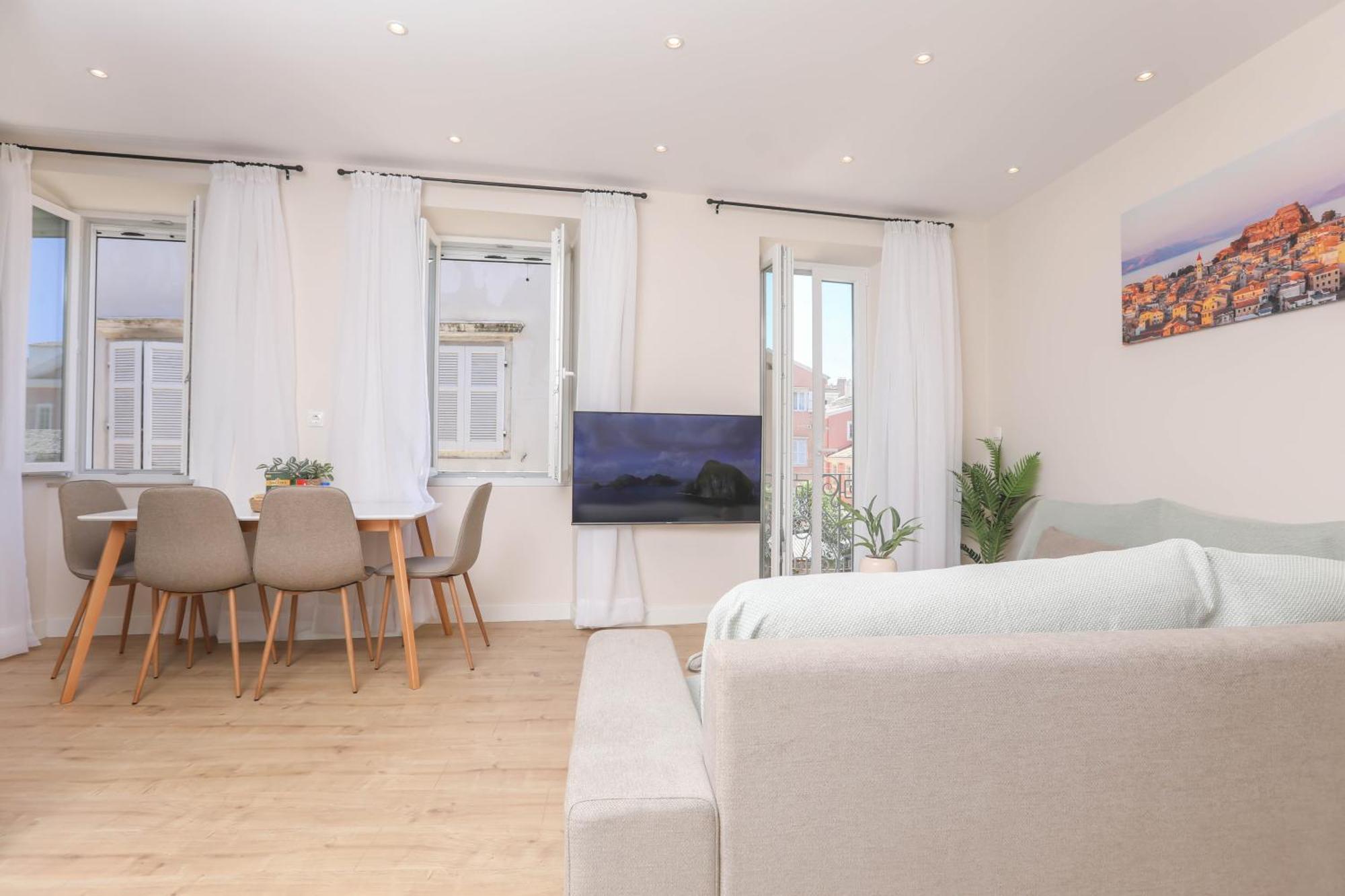 Patras Luxury Apartment Corfu  Buitenkant foto