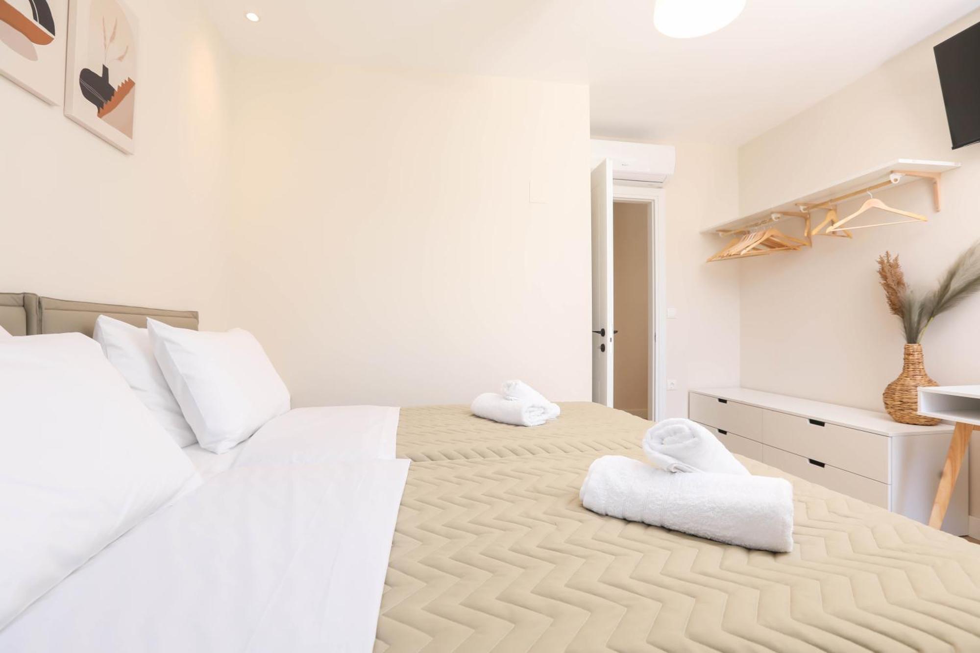 Patras Luxury Apartment Corfu  Buitenkant foto