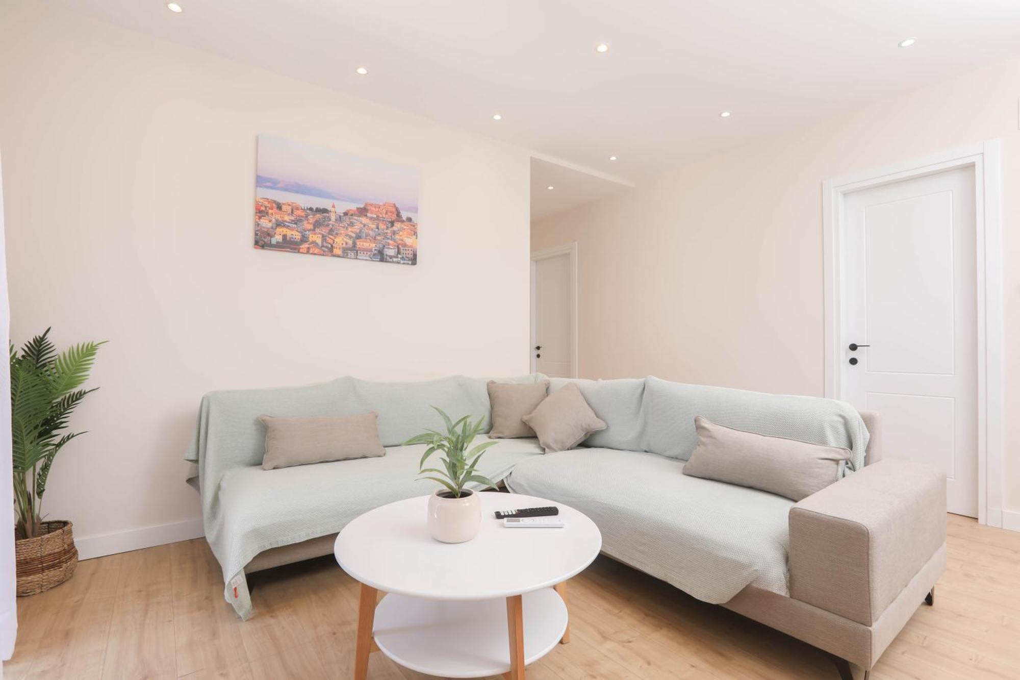 Patras Luxury Apartment Corfu  Buitenkant foto